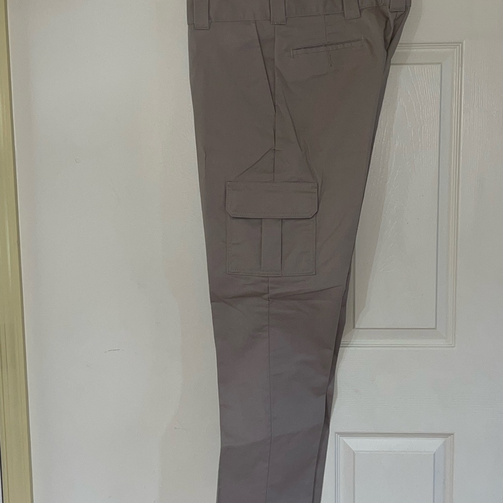 Dickies Gray Cargo Pants Relaxed Fit Sturdy Fabric